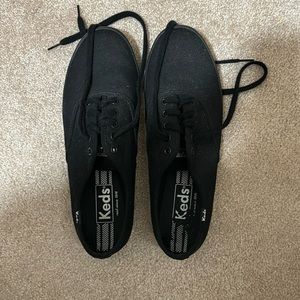 Men’s black keds tie up shoes size 11